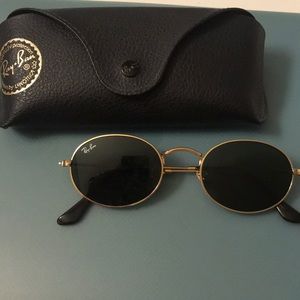 Ray-Ban: Oval Flat Lenses